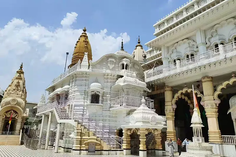 Chattarpur Temple Delhi